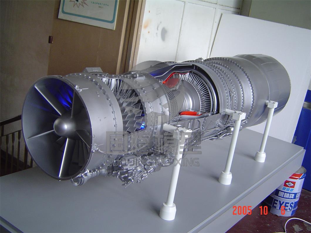哈巴河县飞机发动机模型